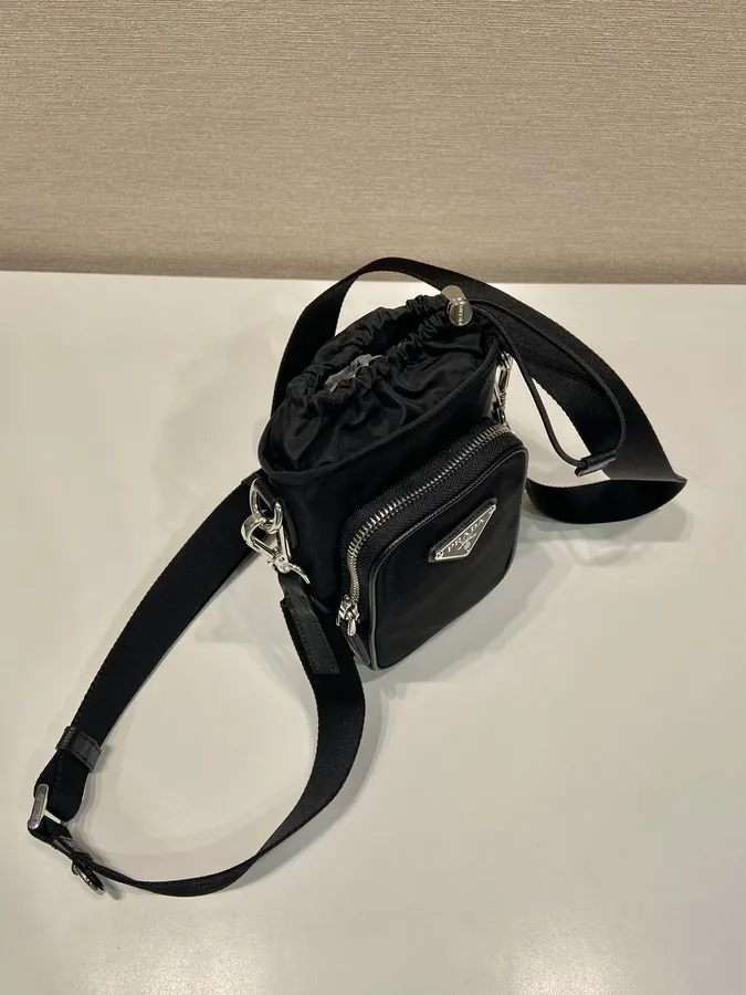 New Shell Bag with Modern Urban Style