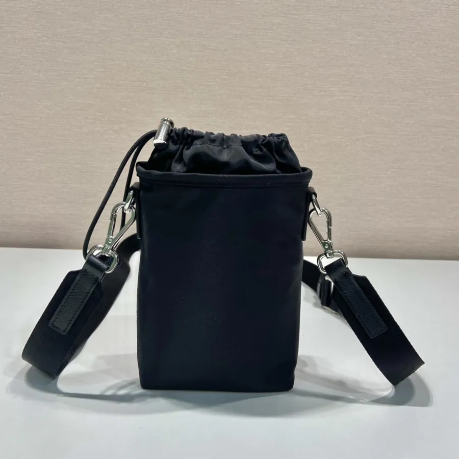 New Shell Bag with Modern Urban Style