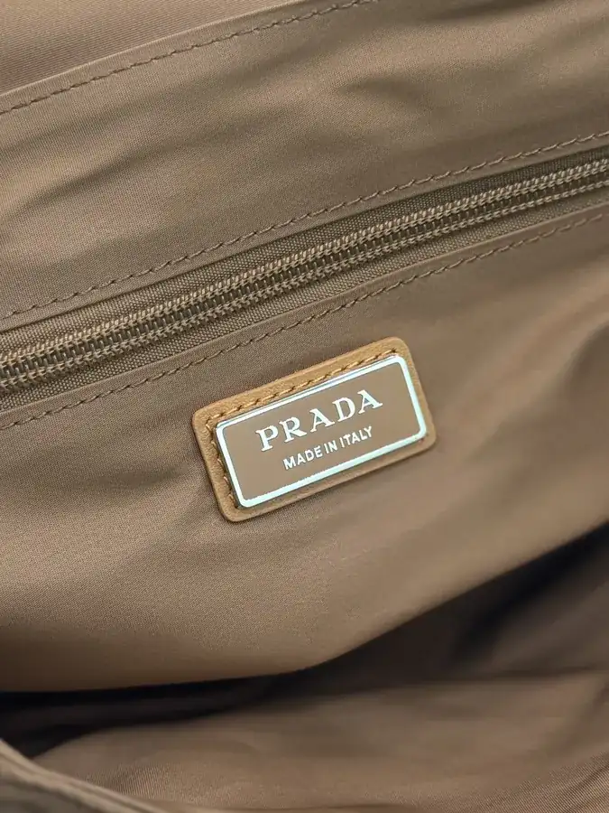 Re Nylon Postman Bag (Small)