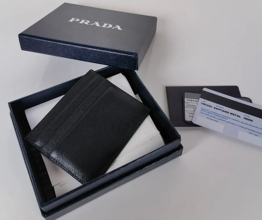 P Brand Unisex Mini Card Wallet Black