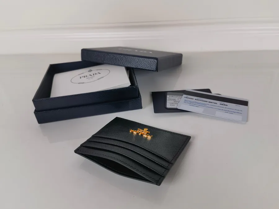 P Brand Unisex Mini Card Wallet Black