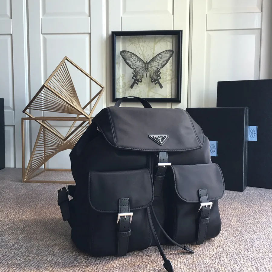P House Classic 2811 Bucket Bag