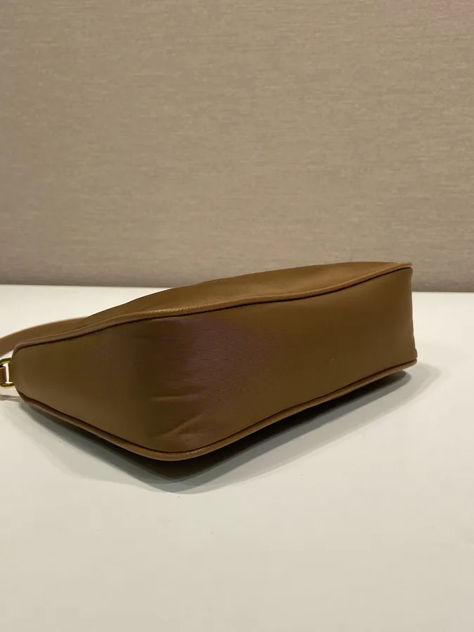 Re Edition 2005 Hobo Bag with Golden Hardware