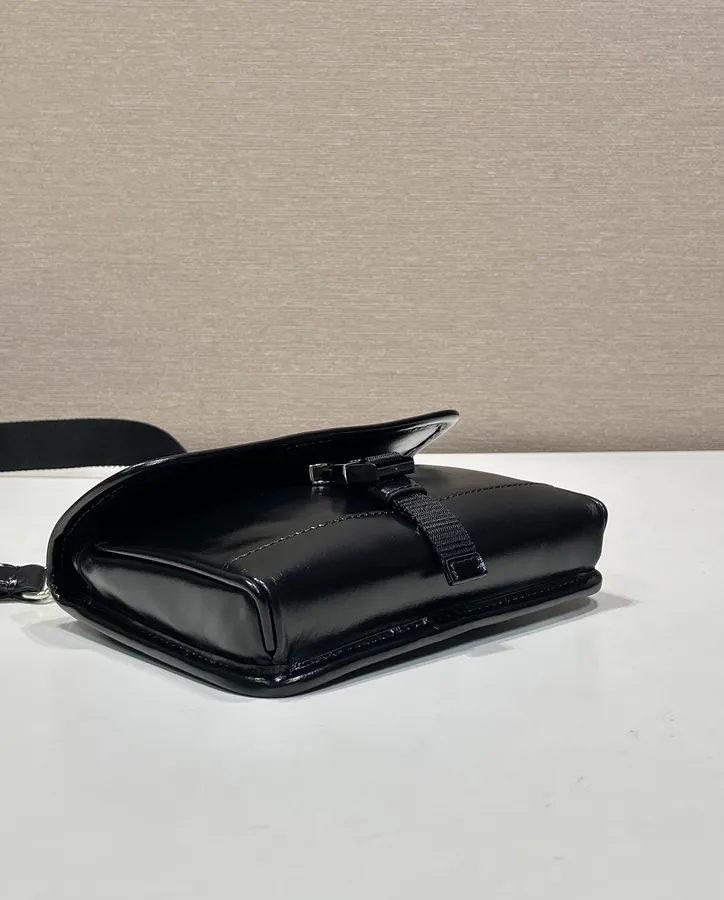 PRD Oil Tanned Leather Mail Bag