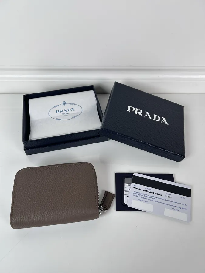 P Brand Grained Leather Wallet with Zip Design