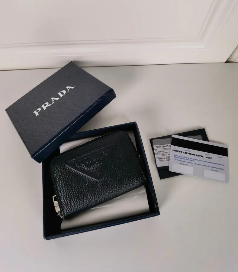 P Brand Crosshatch Wallet for Men and Women
