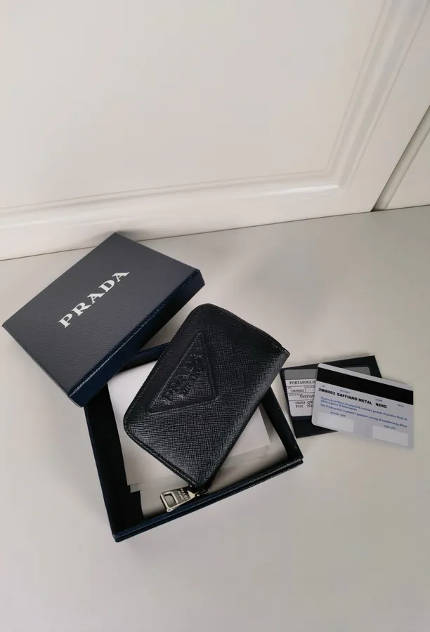 P Brand Crosshatch Wallet for Men and Women