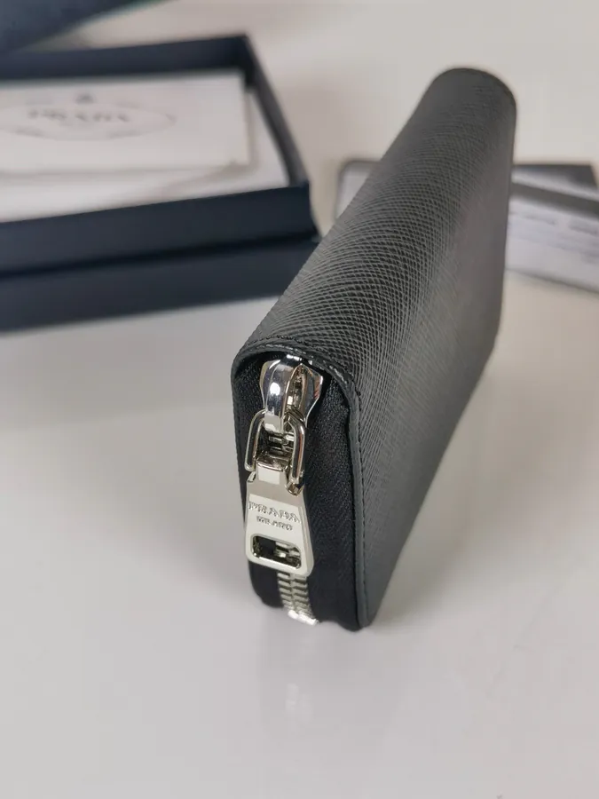 P Brand Crosshatch Wallet for Men and Women