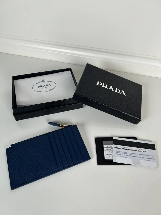 P House Crosshatch Card Wallet 6 Slot Large Capacity