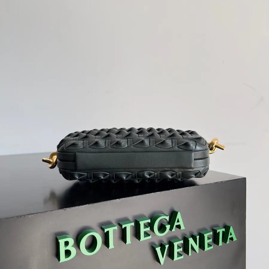 BV Knot Evening Bag | Classic Return