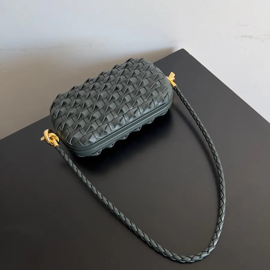 BV Knot Evening Bag | Classic Return