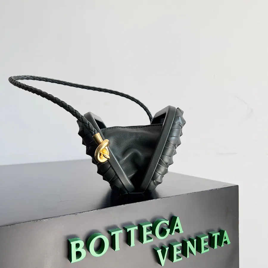 BV Knot Evening Bag | Classic Return