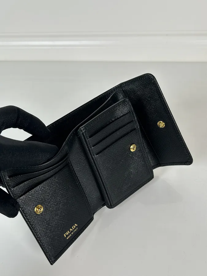 P House Ladies Crossbody Short Wallet
