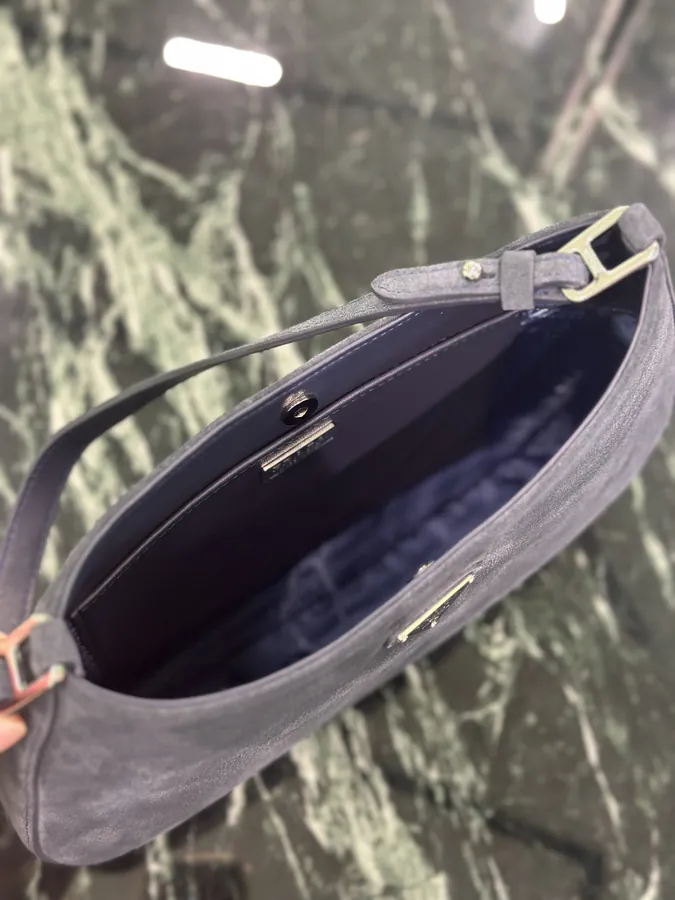 Cleo Crossbody Bag Grained Calfskin