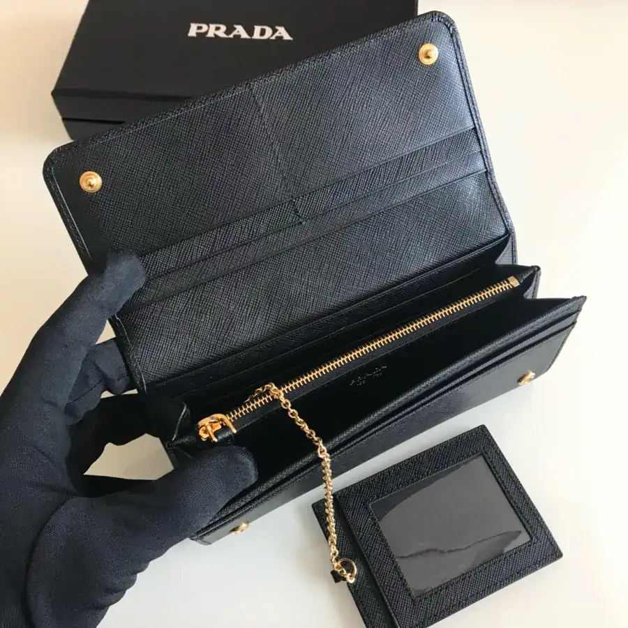 P House Ladies Flip Cover Wallet