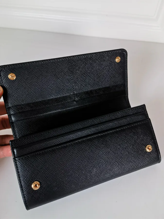 P House Ladies Flip Cover Wallet