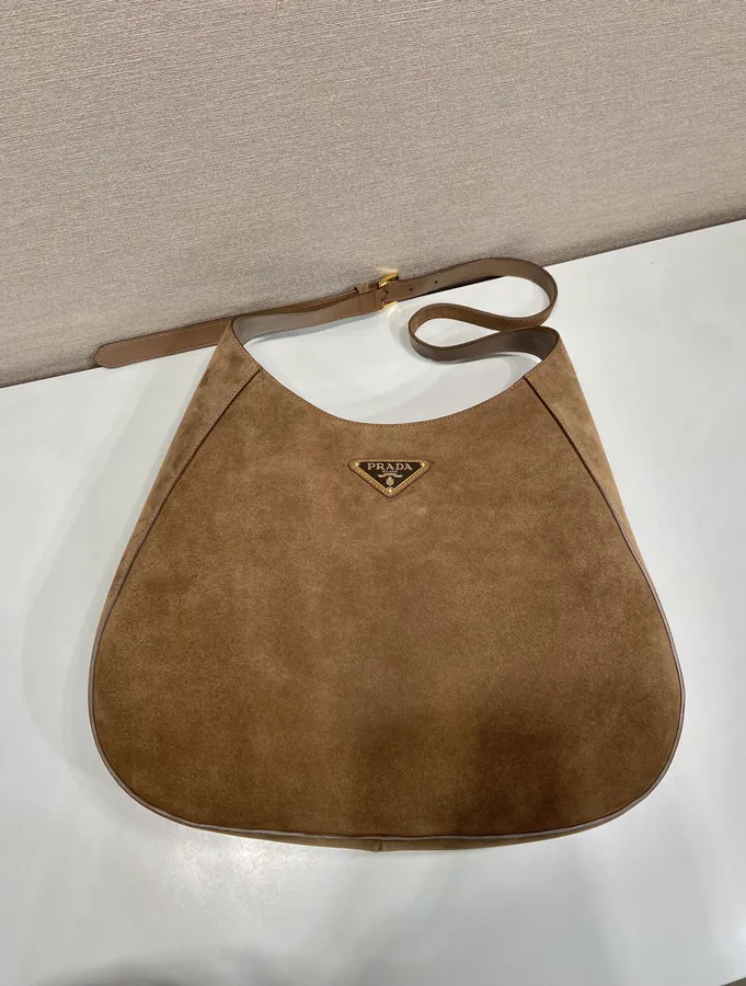 Cleo Bucket Bag in Grained Calfskin