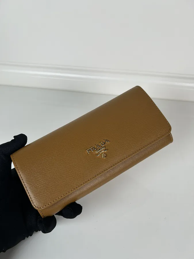 P House Ladies Flip Cover Wallet