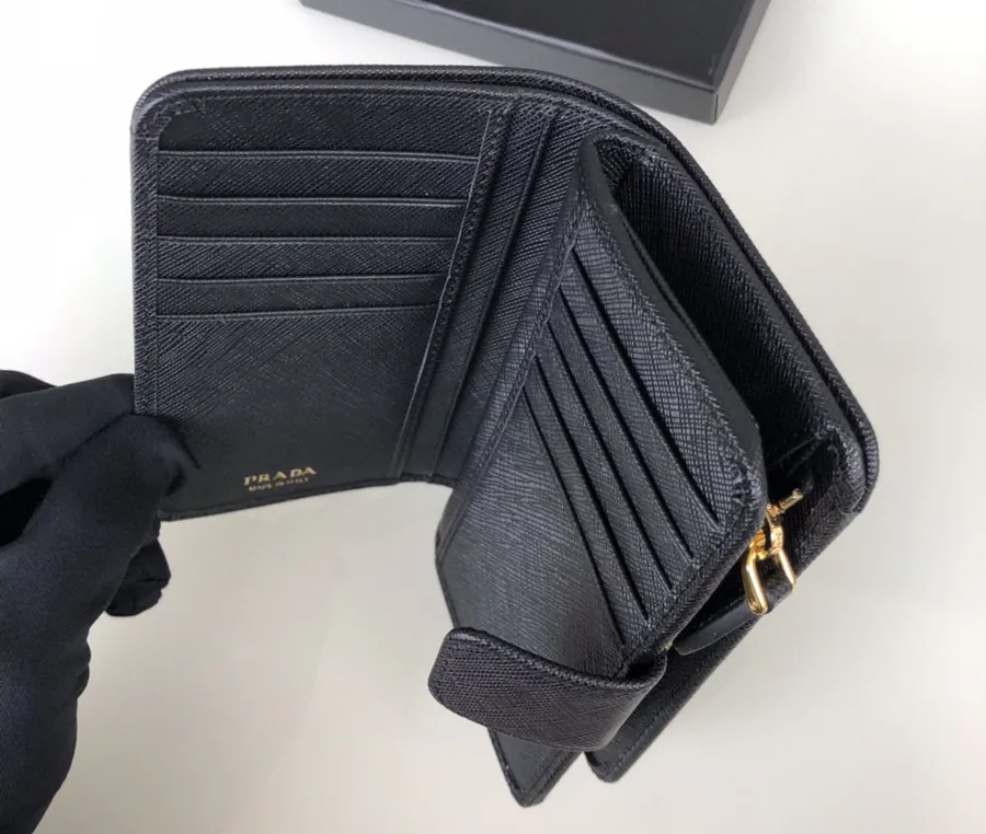 P Brand Ladies Crossbody Bag with Zippered Pocket