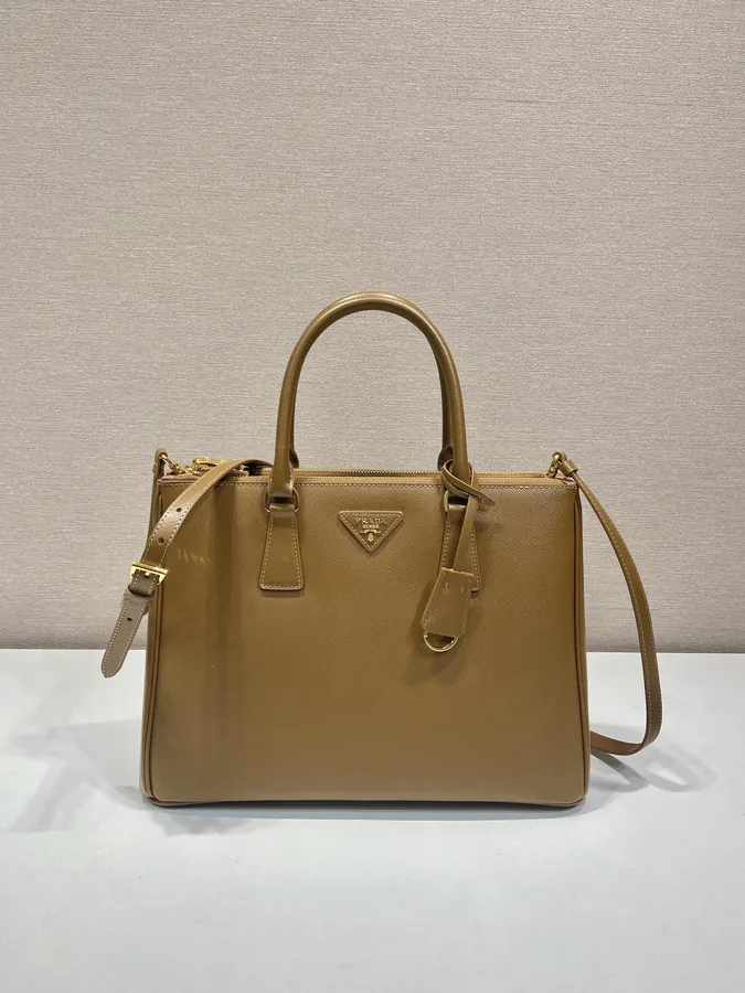 Galleria Handbag Classic Timeless Design, Grained Calfskin