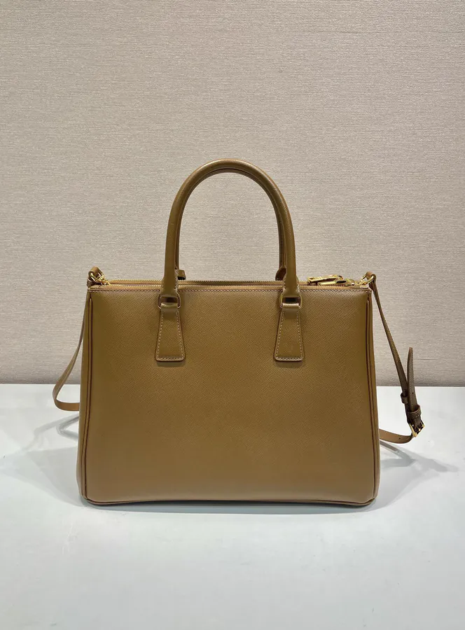 Galleria Handbag Classic Timeless Design, Grained Calfskin