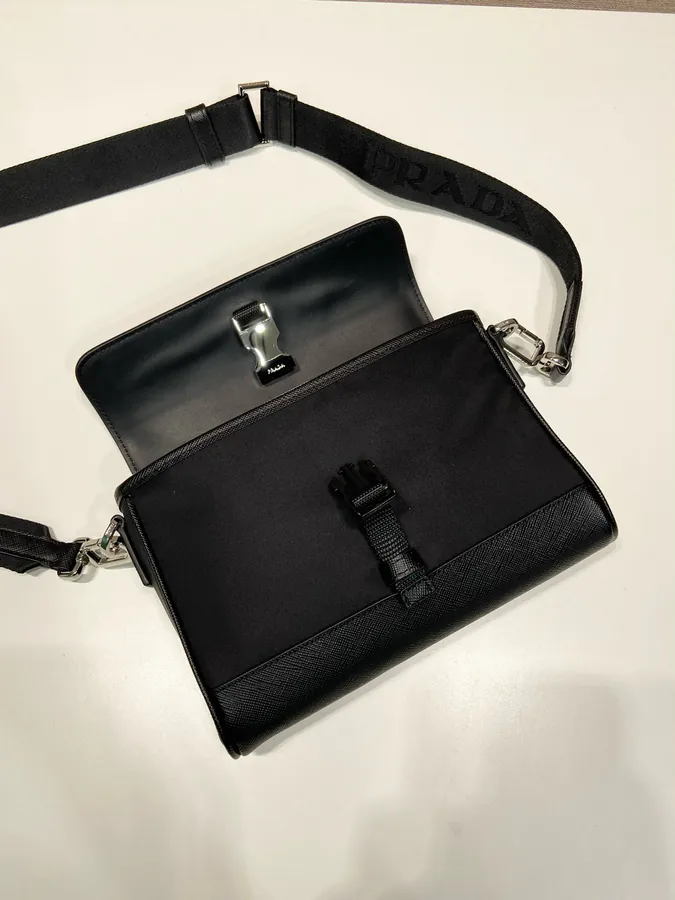 New Post Mail Bag with Crosshatch Pattern