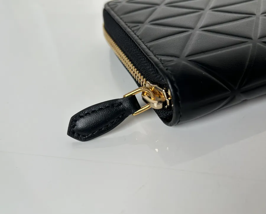 P Brand Wallet Black Grained Calfskin, Unisex, Premium Quality