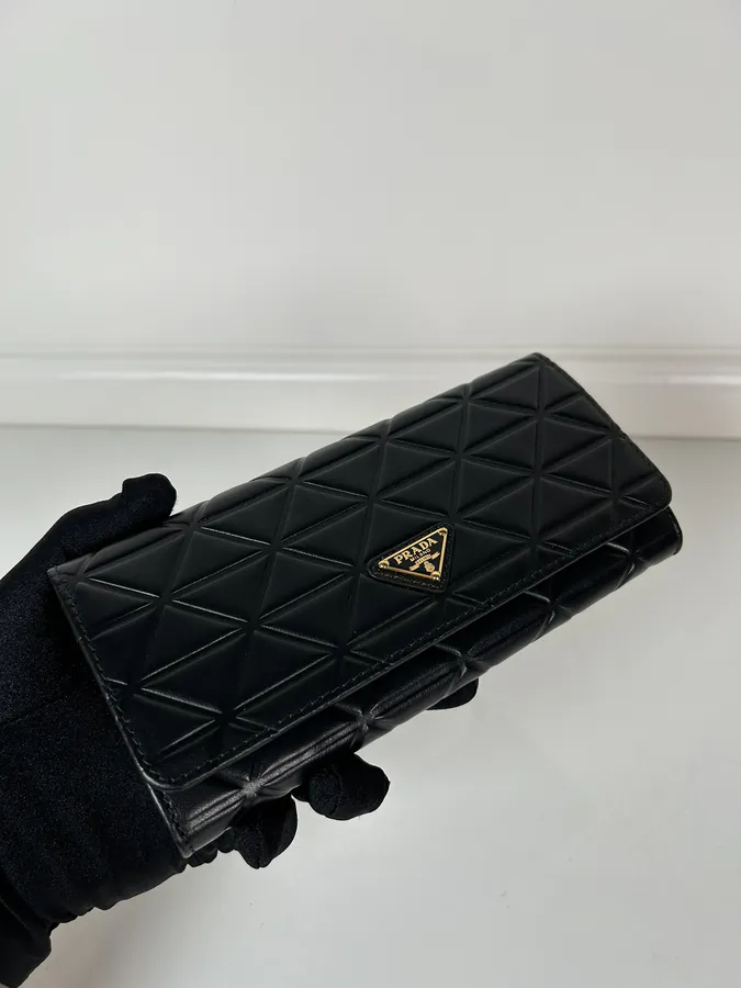 P House Ladies Flip Cover Wallet