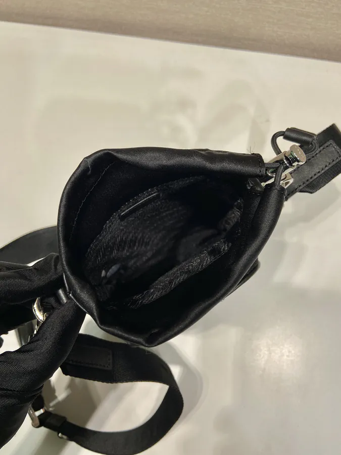 New Shell Bag in Nappa Calfskin