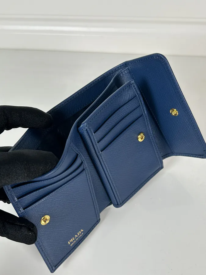 P Brand Ladies Crossbody Wallet, First Grade Calfskin, 12x9cm