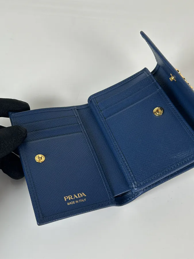 P Brand Ladies Crossbody Wallet, First Grade Calfskin, 12x9cm