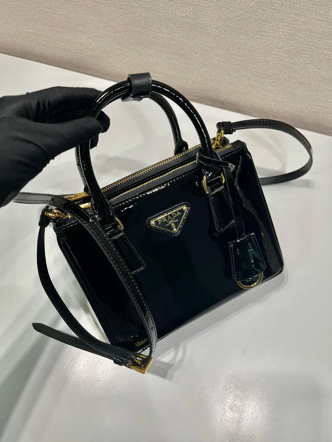 Mini Killer 1BA906 Glossy Leather Handbag