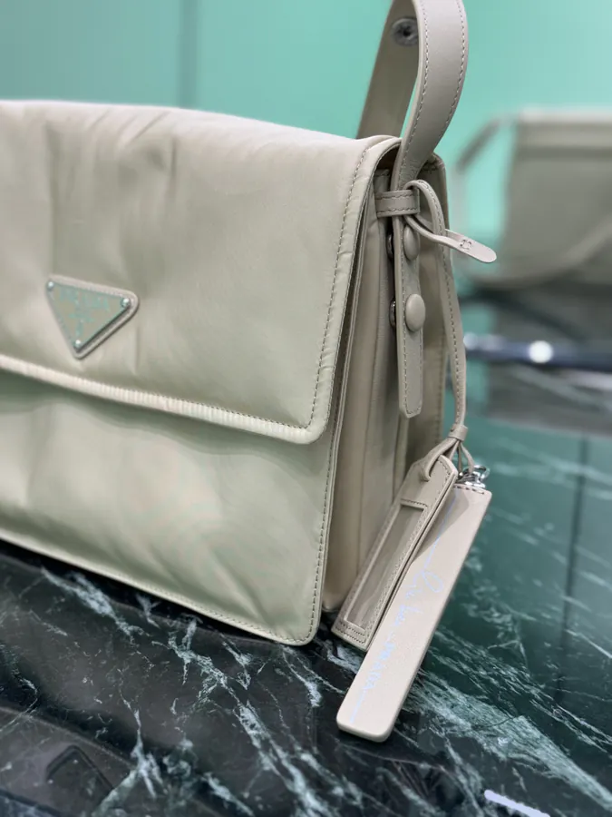 Cini Series Mail Bag (Medium)