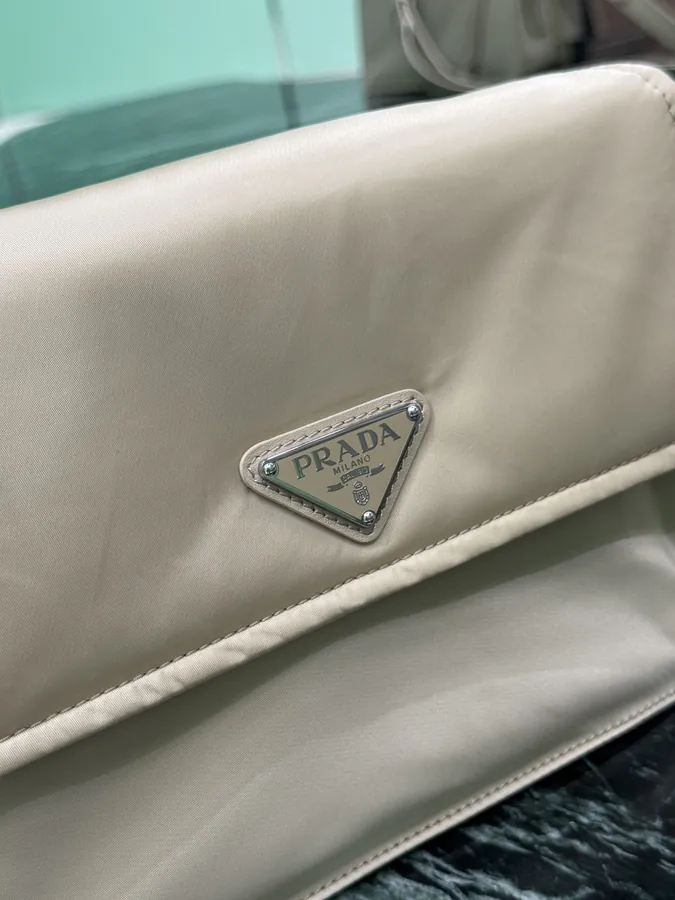 Cini Series Mail Bag (Medium)