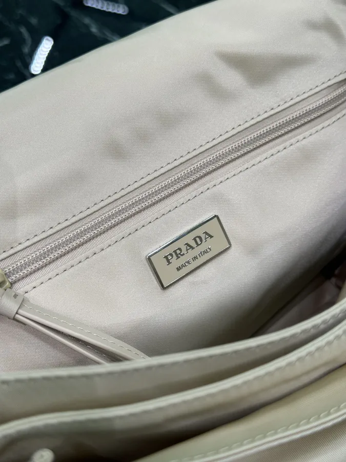 Cini Series Mail Bag (Medium)