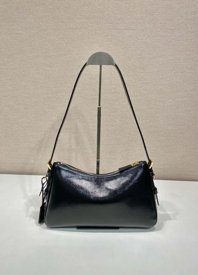 Aimee Hobo Crossbody Bag 1BC229