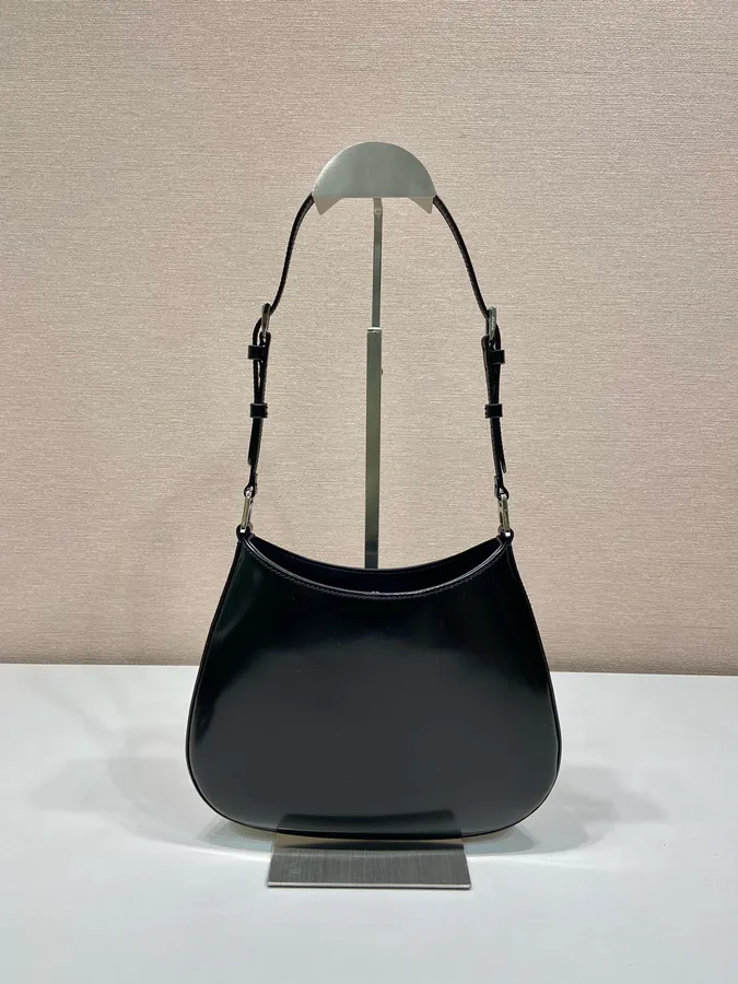 Cheo Shoulder Bag with Adjustable Straps