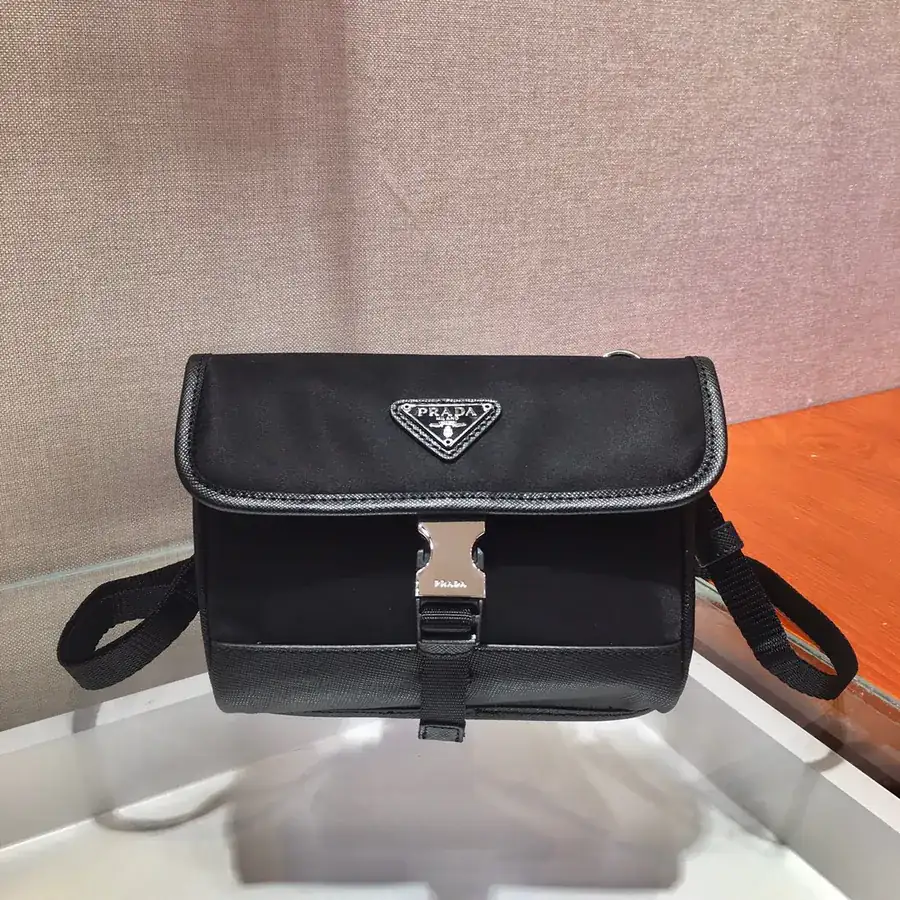 New Mini Mail Bag in Grained Calfskin