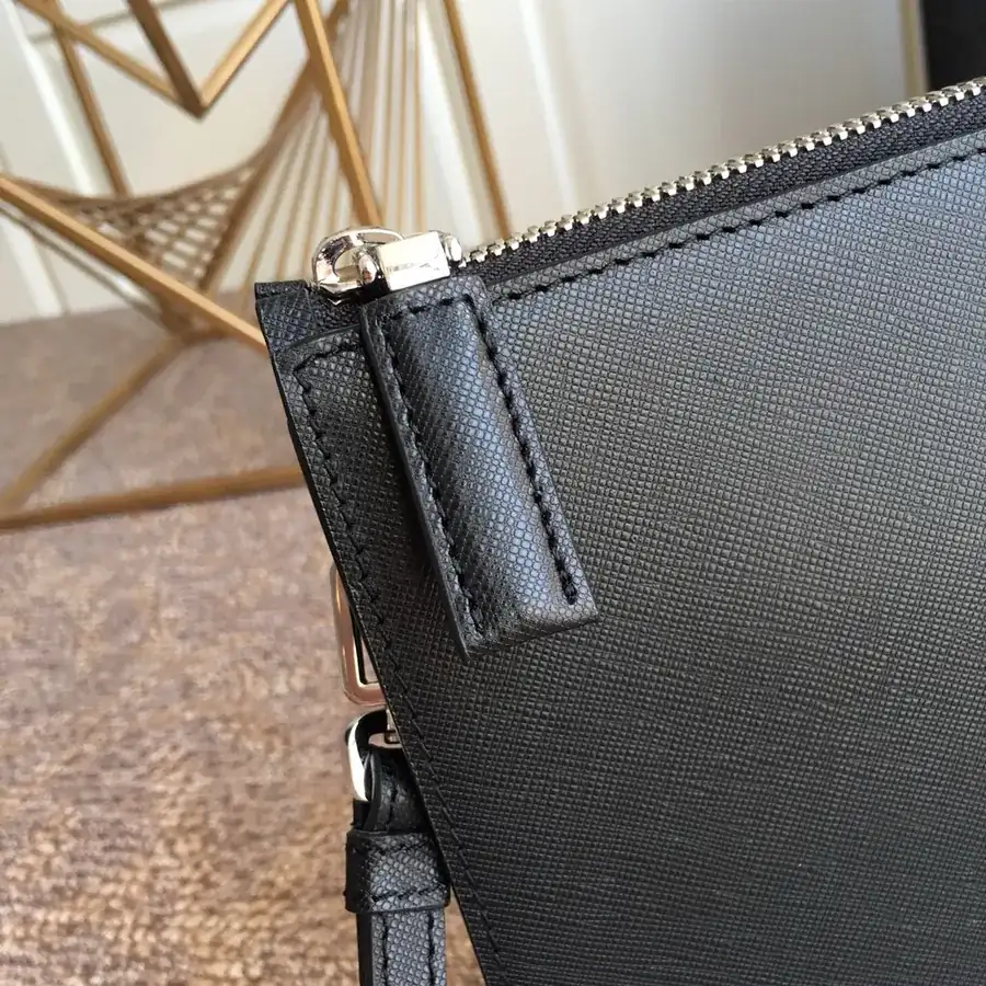 P House New Handbag 2VE009V Logo