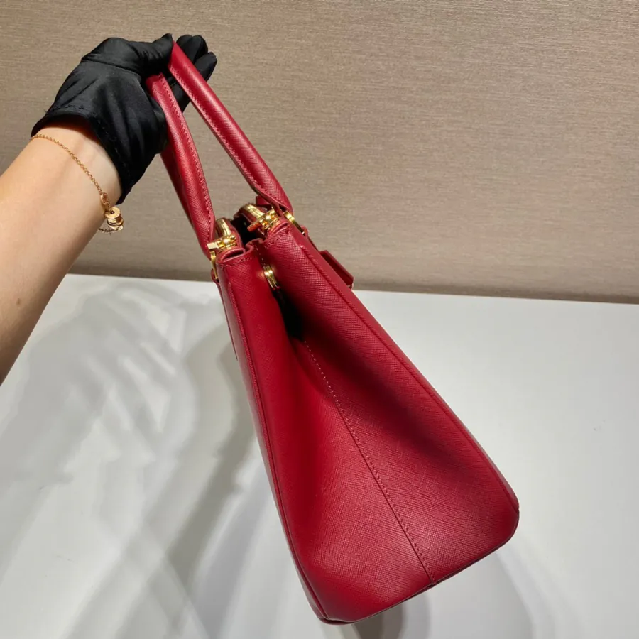 Galleria Handbag Classic Vintage Style