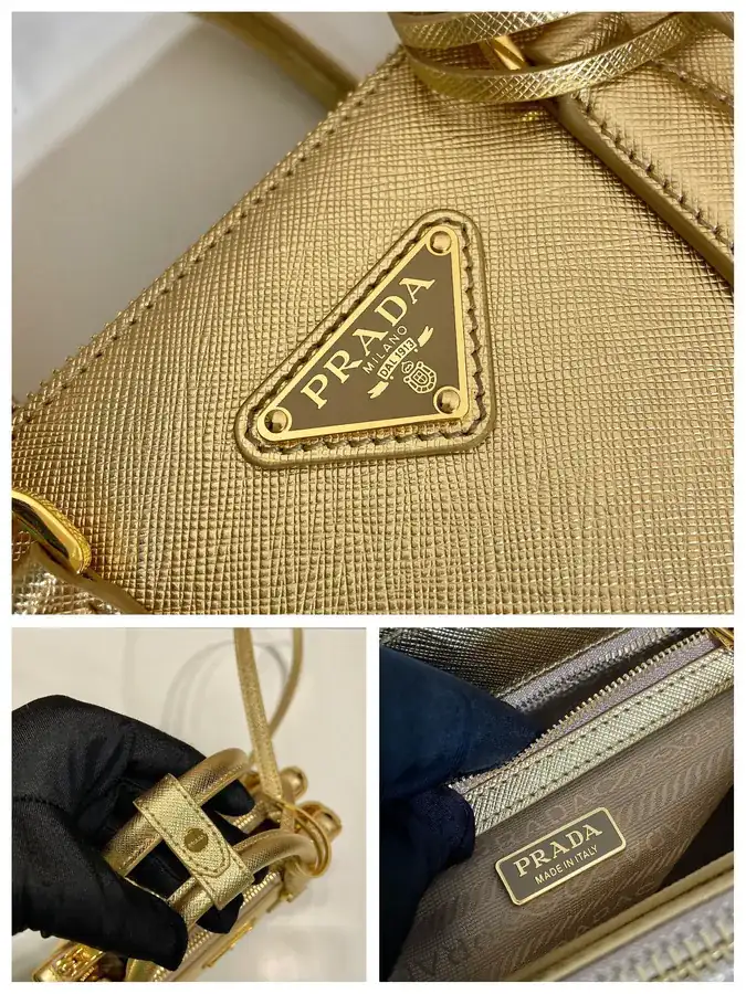 Galleria Mini Handbag in Gold
