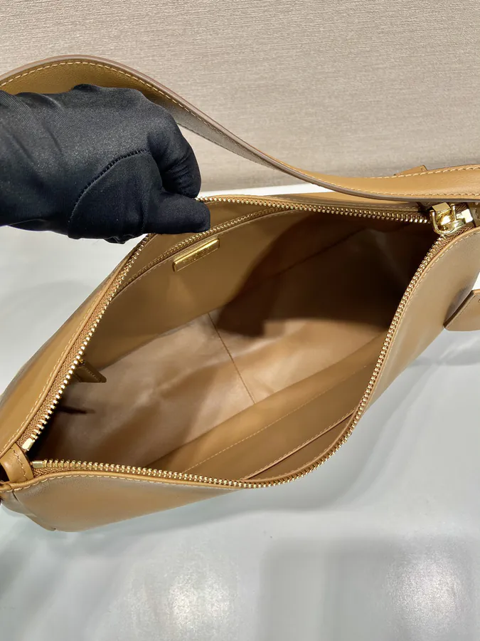 New Aimee Crossbody Bag Simple Design, Premium Leather