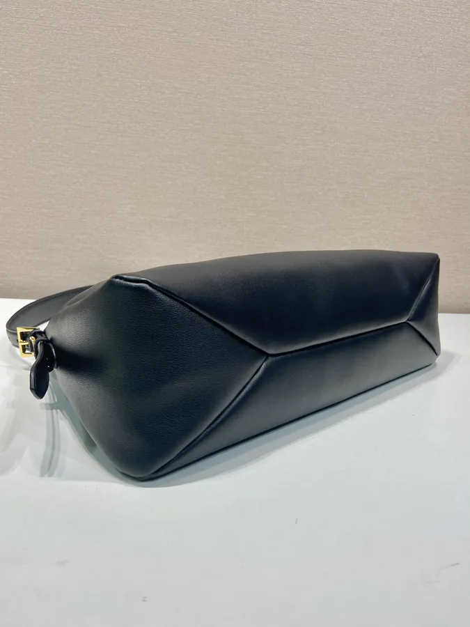 Aimee Crossbody Bag Minimalist Design, Grained Calfskin