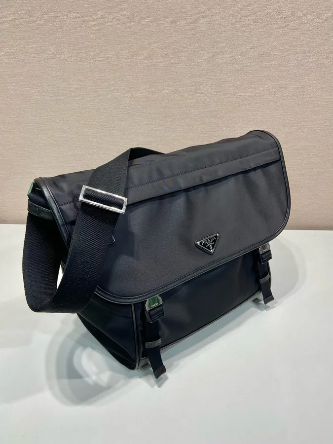 New Postman Bag 2VD052A Large Edition