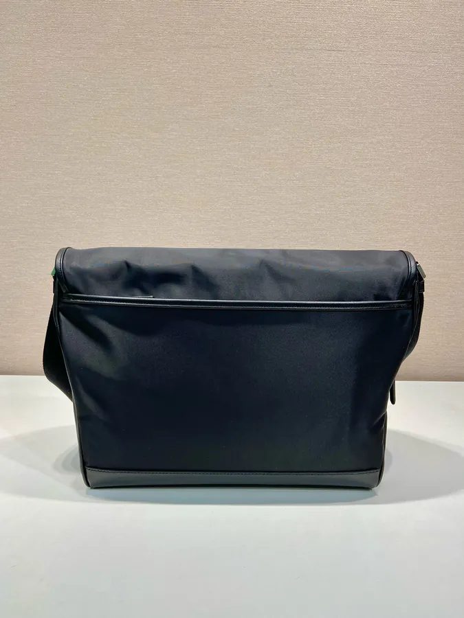 New Postman Bag 2VD052A Large Edition