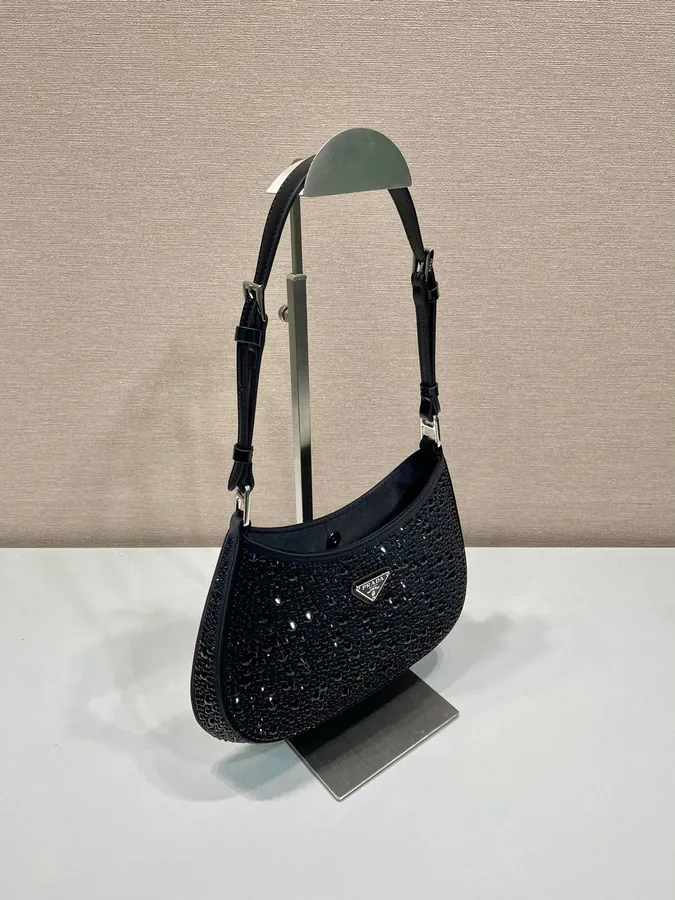 Cleo Evening Clutch with Sparkling Crystals