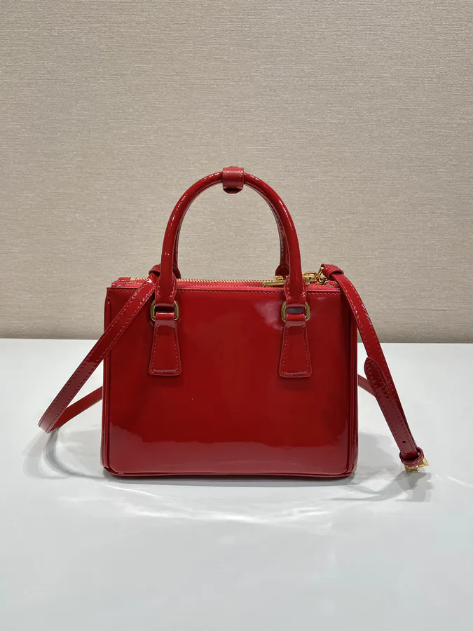 Mini Killer 1BA906 Glossy Leather Handbag