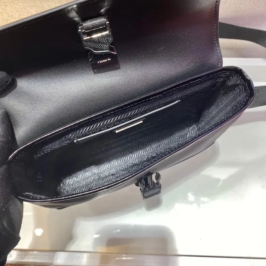 New Post Mail Bag Modern Material Mix Design