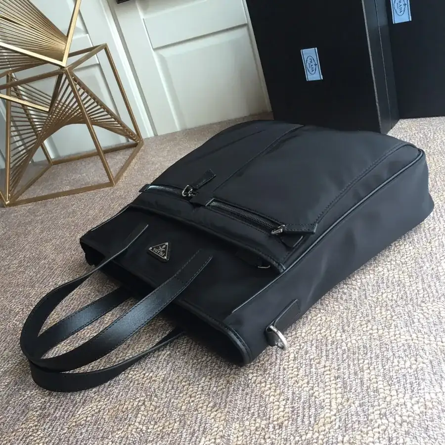 P Family New Mens Bag with 2VG860