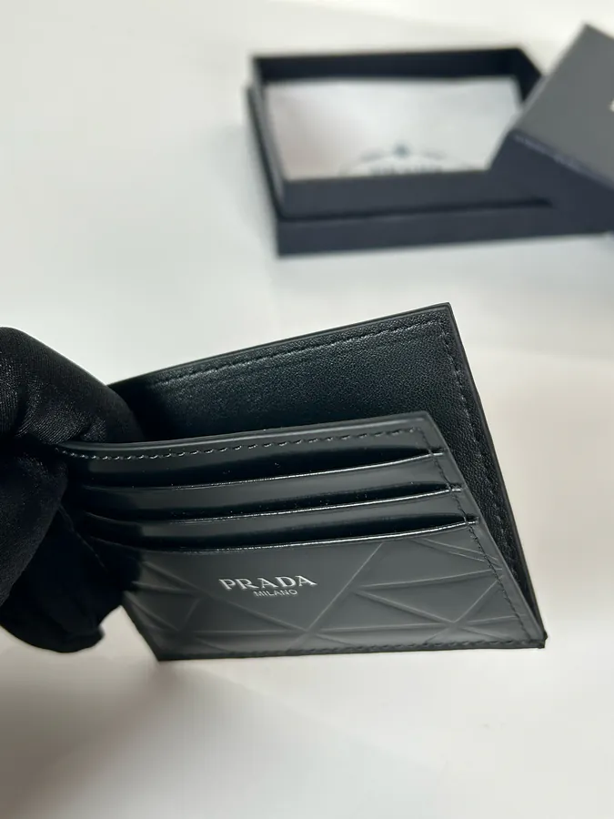 P Brand Men's and Women's Grained Calfskin Mini Card Holder